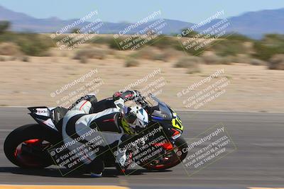 media/Oct-01-2023-SoCal Trackdays (Sun) [[4c570cc352]]/Turn 7 Inside (11am)/